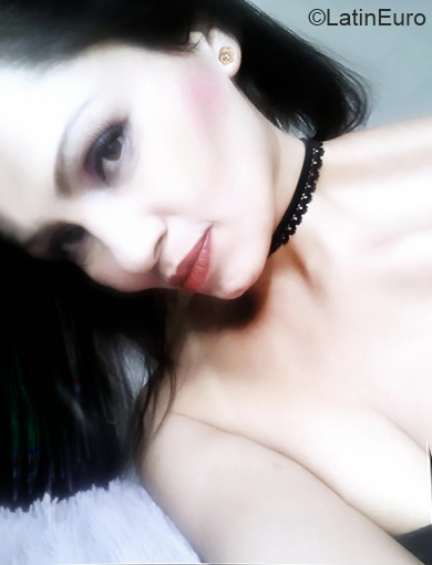 Date this foxy Colombia girl Catalina from Bogota CO30507