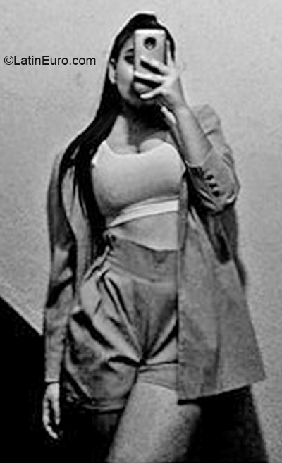 Date this athletic Colombia girl Clara from Medellin CO30542