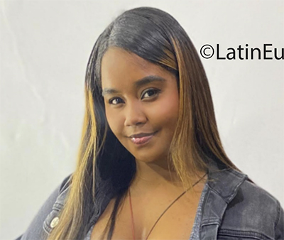 Date this passionate Colombia girl Kimberly from Cali CO30598