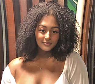 Date this pretty Brazil girl Pamela from Rio de Janeiro BR11424