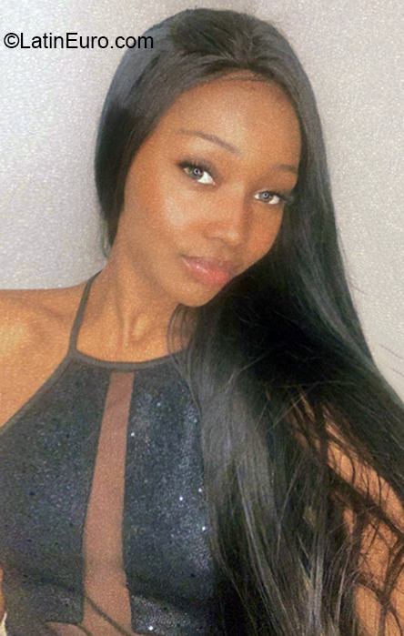 Date this cute Colombia girl Gina from Cali CO30690