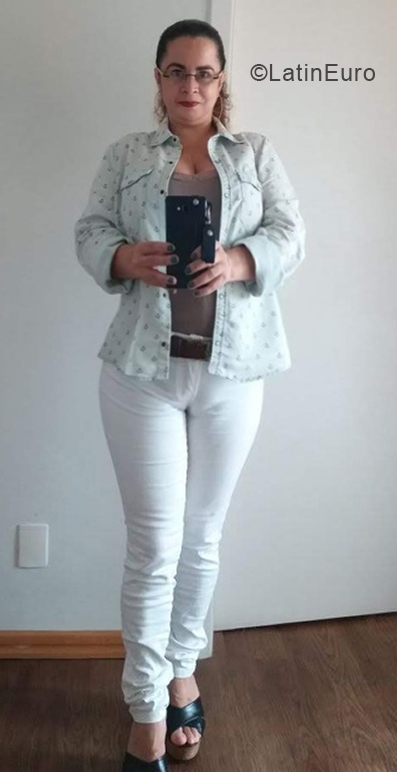 Date this funny Brazil girl SHEILA from Rio de Janeiro BR11437