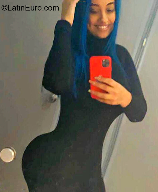 Date this good-looking Dominican Republic girl Ana from Santiago DO40231