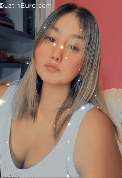 Date this happy Argentina girl Mariana from Buenos Aires AR812
