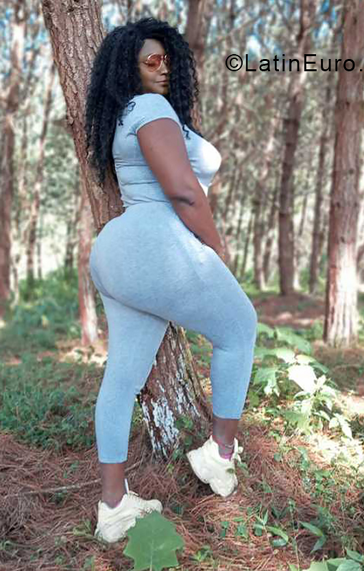 Date this delightful Colombia girl Daniela from Cali CO31117