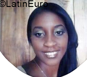 Date this foxy Cuba girl Yemny from Santiago De Cuba CU801