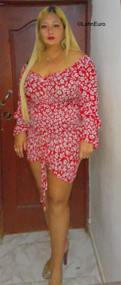 Date this exotic Dominican Republic girl Yosmery from Puerto Plata DO40440