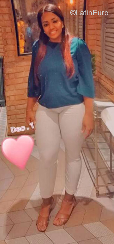 Date this funny Dominican Republic girl Ingri from Santo Domingo DO40454