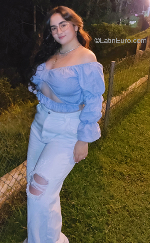 Date this foxy Colombia girl Zashia from Medellin CO31278