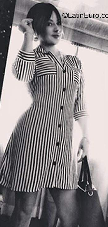 Date this georgeous Costa Rica girl Millena from San Jose CR502