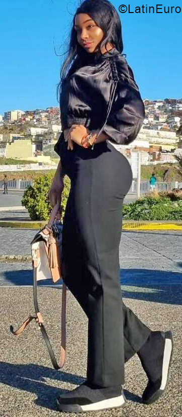Date this sensual Colombia girl Anny from Santiago De Chile CO31446