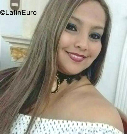 Date this tall Colombia girl Caleita from Cali CO31471