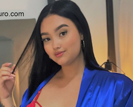 Date this lovely Colombia girl Carolina from Medellin CO32178