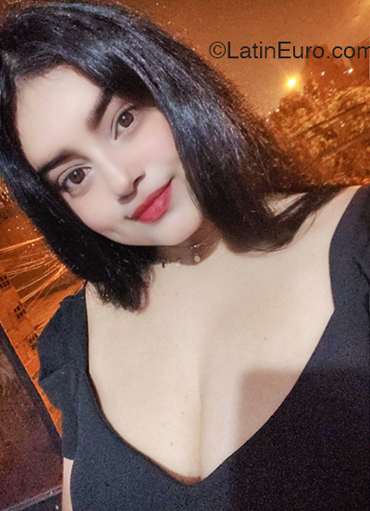 Date this sensual Peru girl L. Garcia from Los Angeles - Estados Unidos US22358
