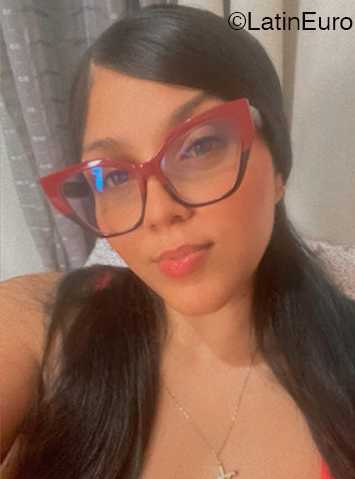 Date this hard body Dominican Republic girl Raf from Santiago DO46074