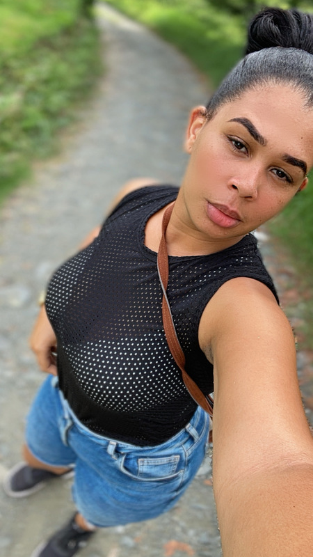Date this pretty Dominican Republic girl Sarah from Santo Domingo DO47111