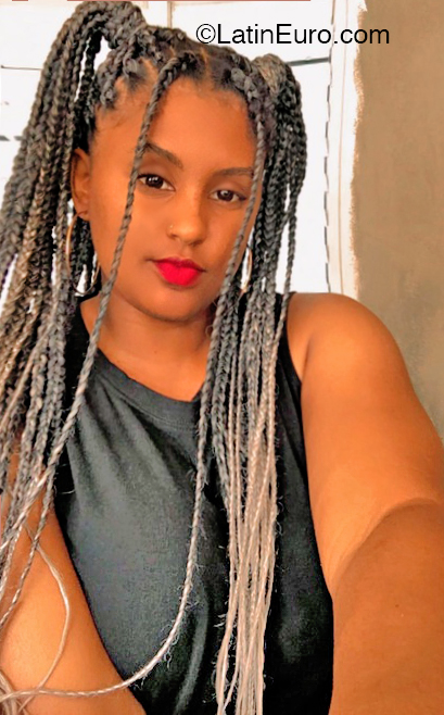 Date this beautiful Dominican Republic girl Yermi from Las Matas De Santa Cruz DO56078