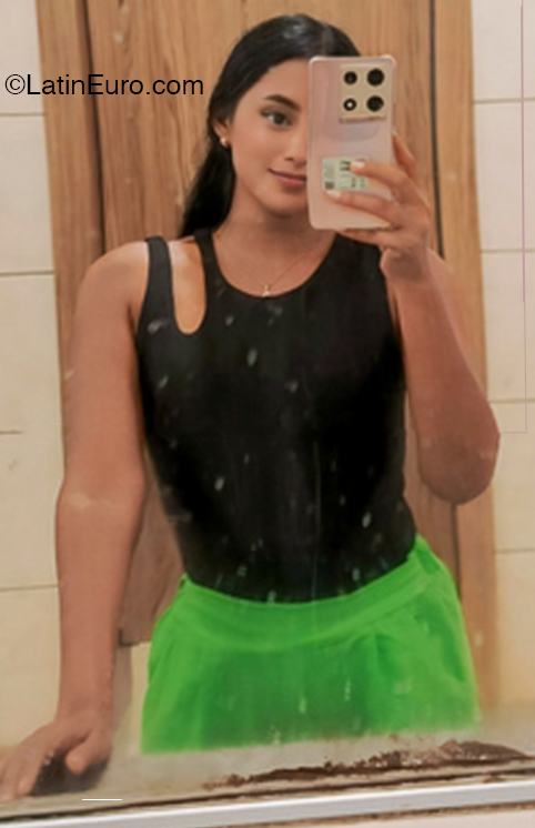 Date this delightful Ecuador girl Lilibeth from Babahoyo EC1042
