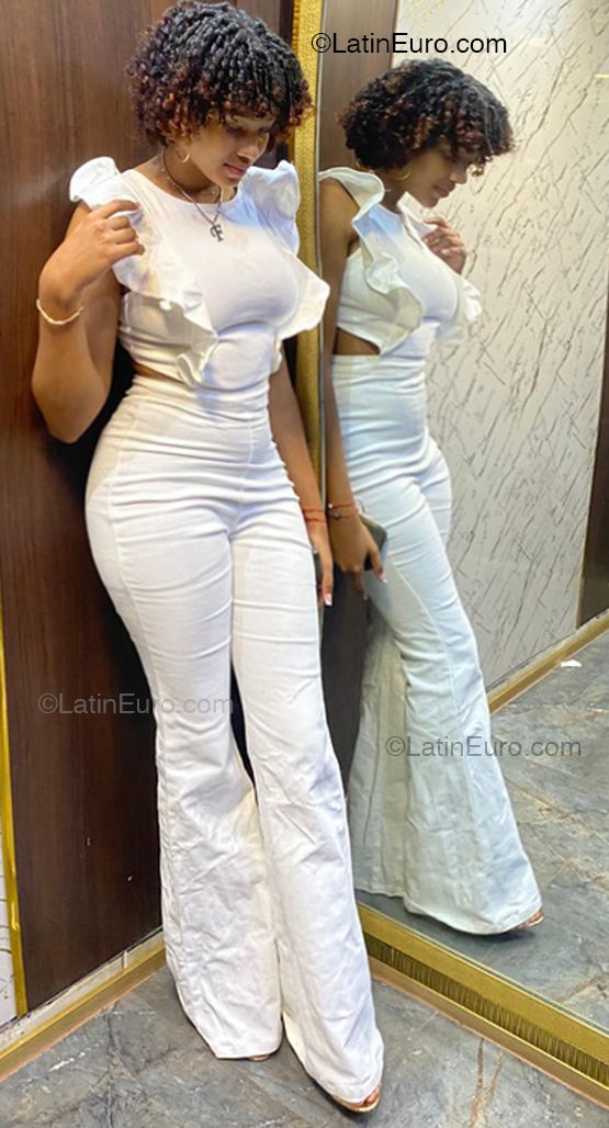 Date this lovely Dominican Republic girl Fray from San Pedro De Macorís DO52783