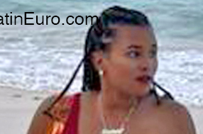 Date this hot United States girl Ayan from Miami US24249