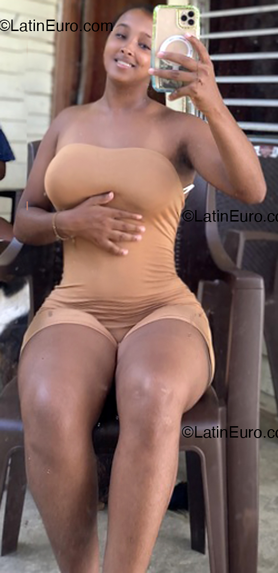 Date this young Dominican Republic girl Worlen from Sanchez Ramirez DO53425