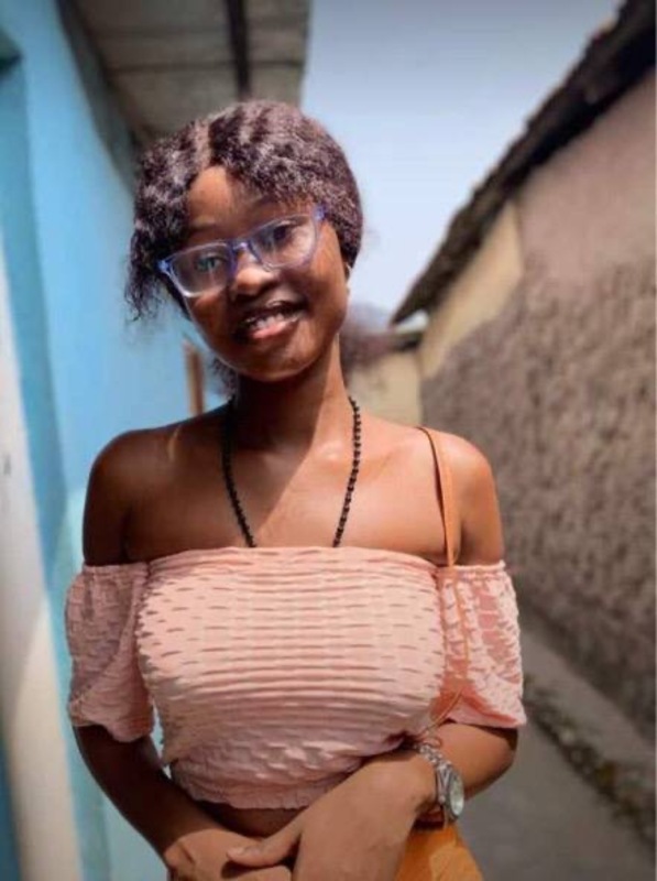 Date this voluptuous Ghana girl Irene from Kumasi GH189