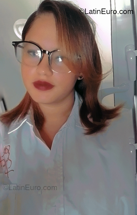 Date this fun Dominican Republic girl Gabriela from Santiago DO54027