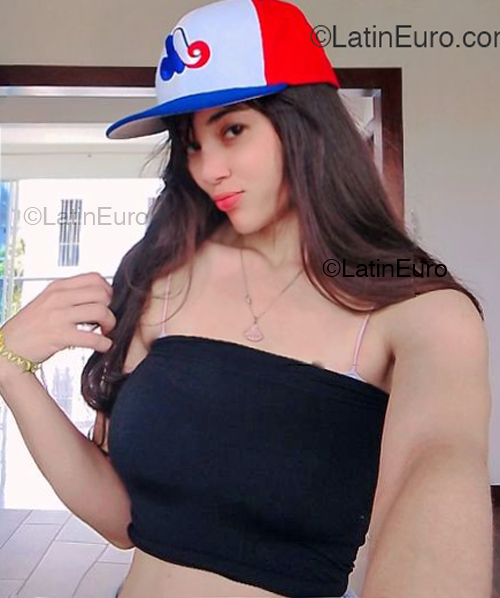 Date this hard body Dominican Republic girl Jim from Santiago DO54038