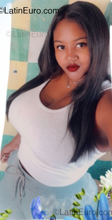 Date this sensual Dominican Republic girl Ayla from Santiago DO54415