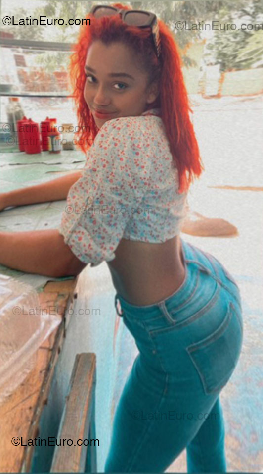 Date this passionate Dominican Republic girl 8494080295 from Azua DO54454