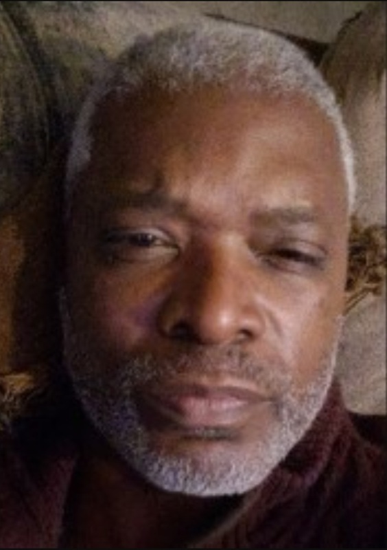 Date this funny United States man Luis from Dallas US25027