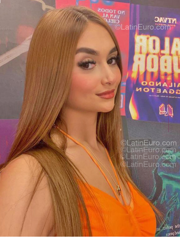 Date this fun Venezuela girl Maria from Maracaibo VE5306