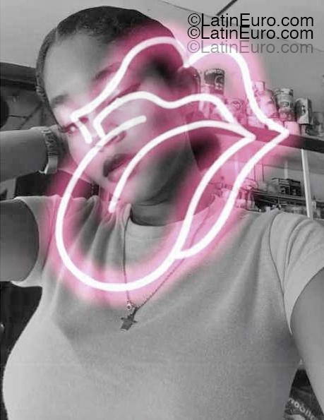 Date this voluptuous Colombia girl Tania from Medellin CO33360