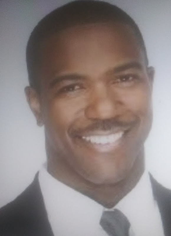 Date this happy United States man Newjack from Chicago US25109