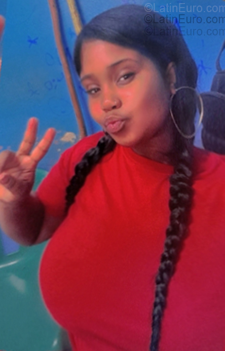Date this fun Dominican Republic girl Katherine from Santo Domingo DO55468