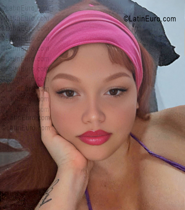 Date this hot Dominican Republic girl Yuleisy from Santo Domingo DO55708