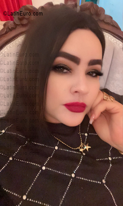 Date this hot Dominican Republic girl Perla from Santiago DO55969