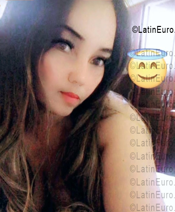 Date this stunning Dominican Republic girl Merlin from Santo Domingo DO56029