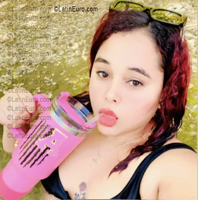 Date this georgeous Dominican Republic girl Arismeily from Santo Domingo DO56076