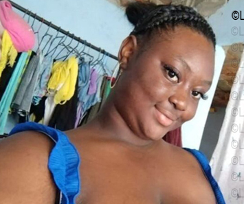 Date this sultry Colombia girl Lola from Cali CO33667
