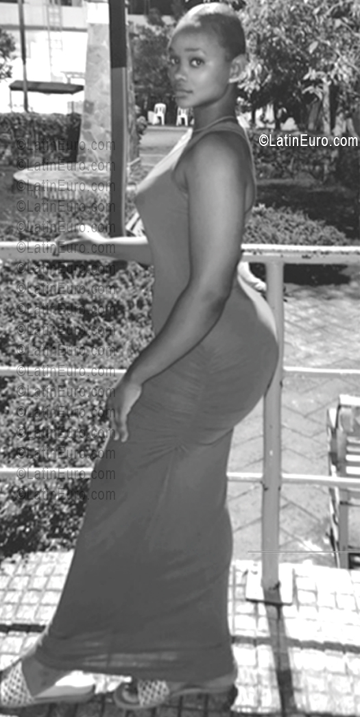 Date this passionate Dominican Republic girl Magalis from Dajabon DO56251