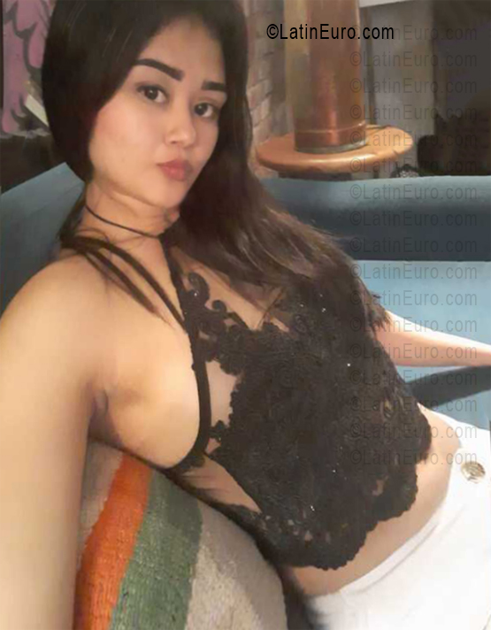 Date this young Peru girl Adria from Lima PE2163