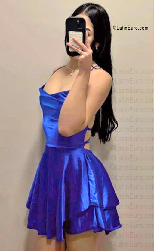 Date this cute Peru girl Zaida from Lima PE2166