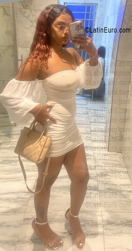 Date this exotic Dominican Republic girl Kelly from Santo Domingo DO56525