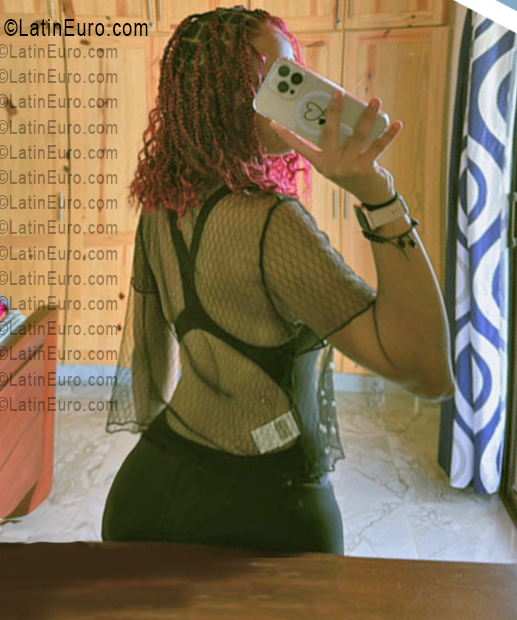 Date this charming Dominican Republic girl Chanty from Santo Domingo DO56629