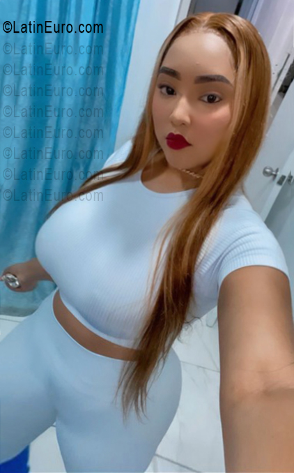 Date this passionate Dominican Republic girl GEORGELINA from Rep Dom DO56631