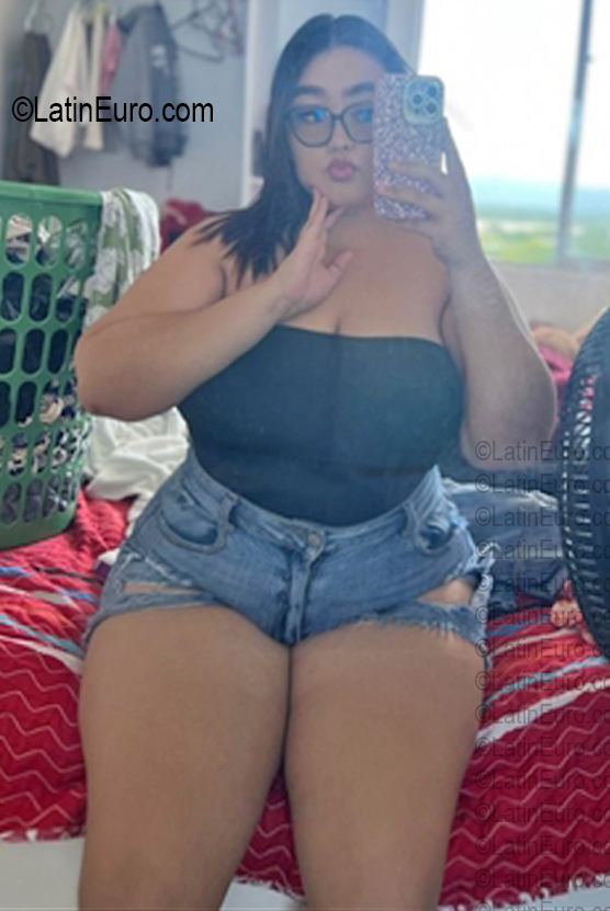 Date this fun Colombia girl Isa from Valledupar CO33792