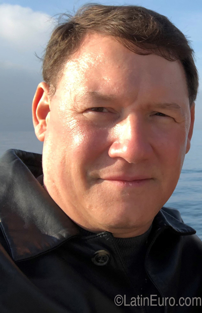 Date this passionate United States man Scott from Austin US25650