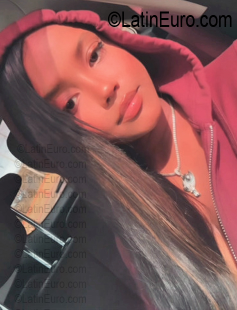 Date this funny Dominican Republic girl Arlene from Santo Domingo DO56830