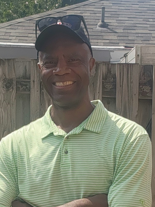 Date this funny United States man Marcus from Portland US25720